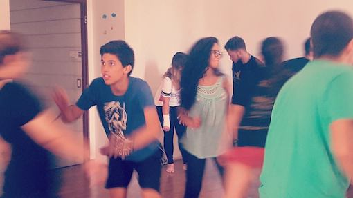 Jogos Teatrais - Grupo: Cia. Stars